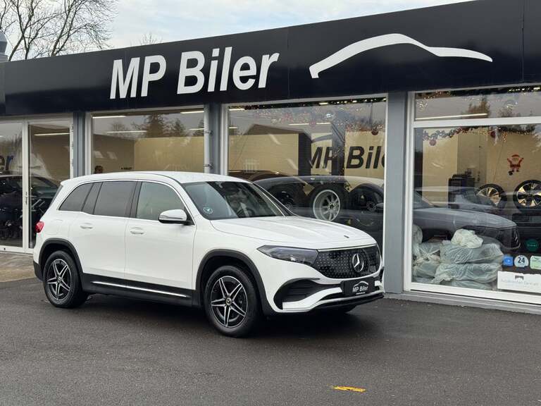 Mercedes EQB250+