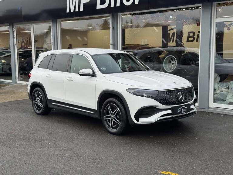 Mercedes EQB250+