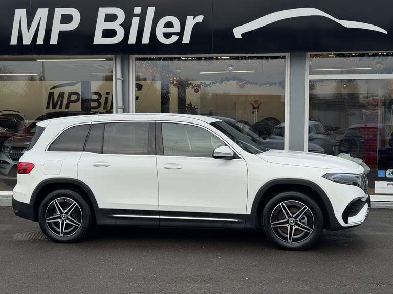 Mercedes EQB250+