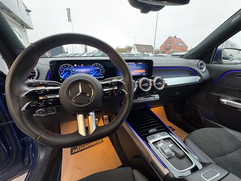 Mercedes EQB300