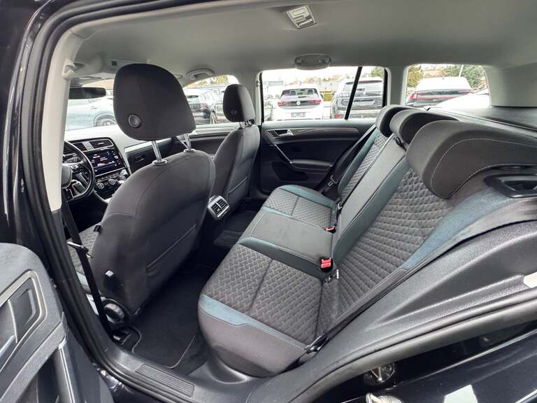 VW Golf VII