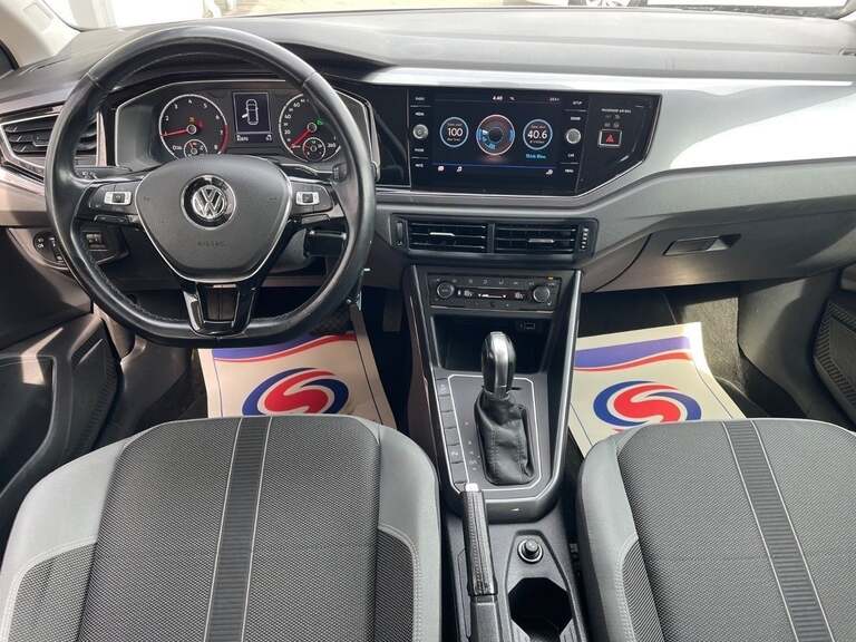 VW Polo