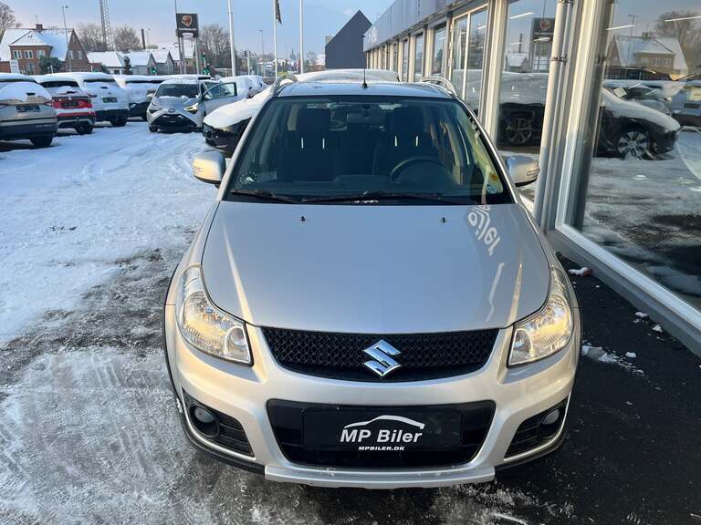 Suzuki SX4