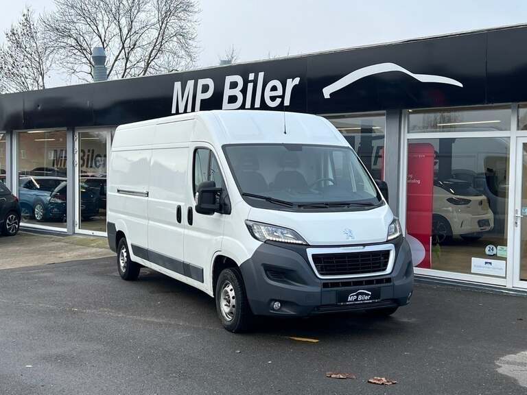 Peugeot Boxer 335