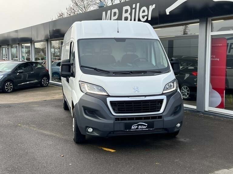 Peugeot Boxer 335