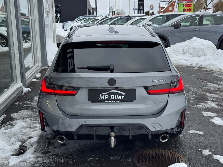 BMW 320e