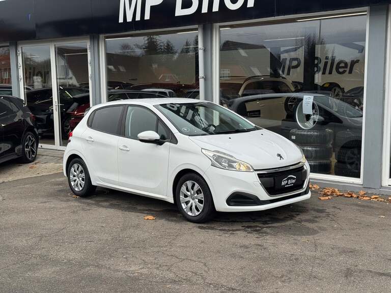 Peugeot 208