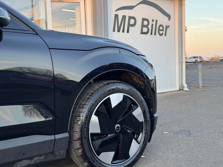 Volvo EX30
