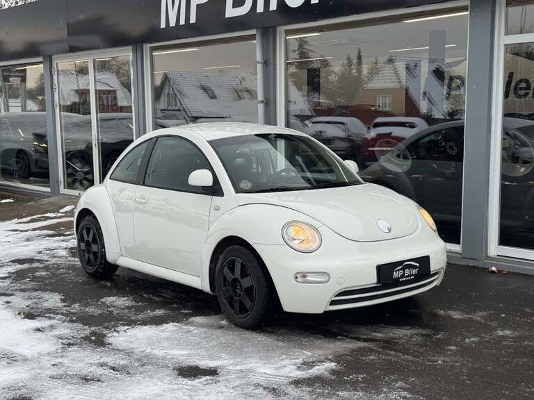 VW New Beetle