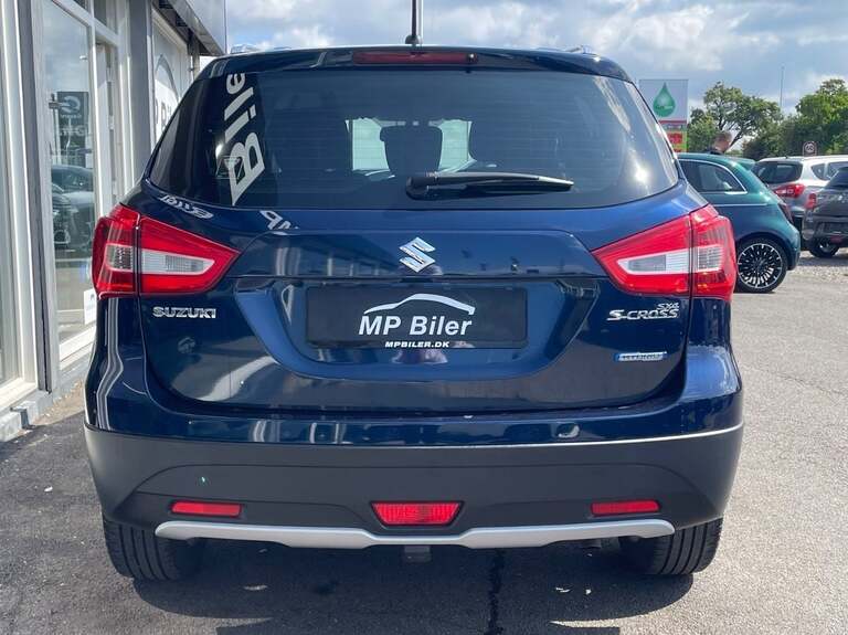 Suzuki S-Cross