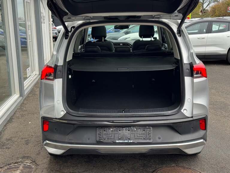 Maxus Euniq6