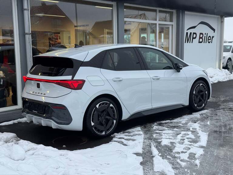 Cupra Born