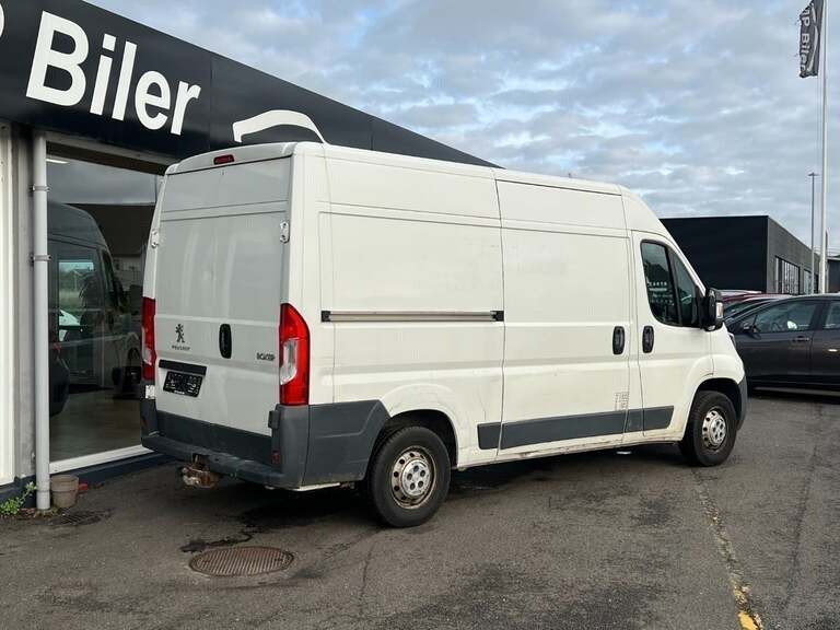 Peugeot Boxer 330