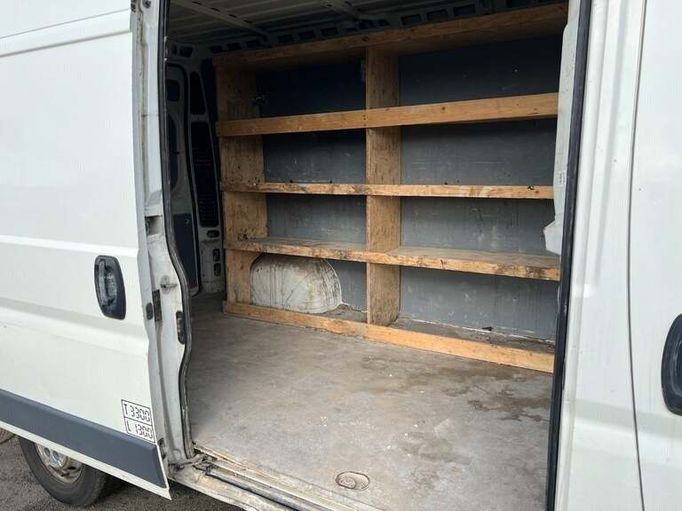 Peugeot Boxer 330