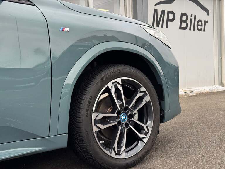 BMW iX2