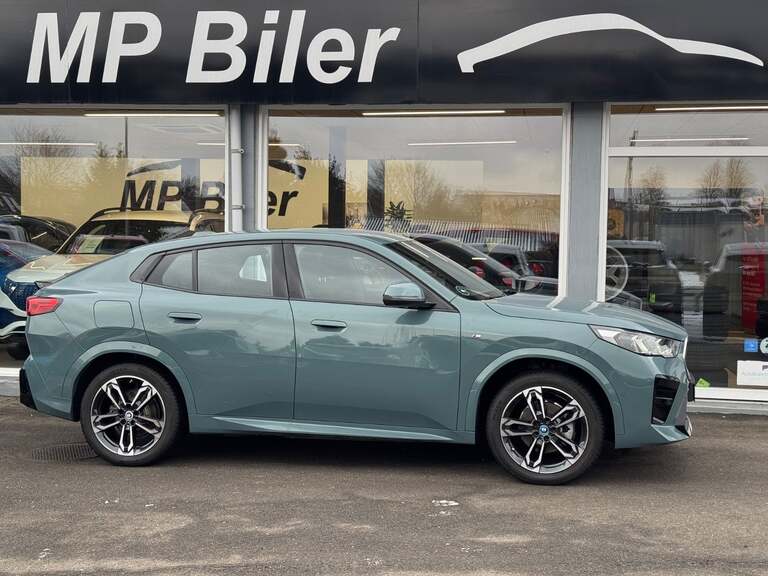 BMW iX2
