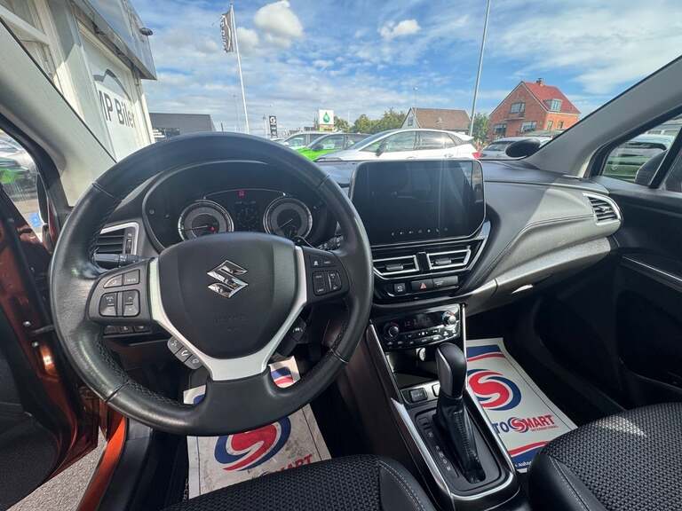 Suzuki S-Cross