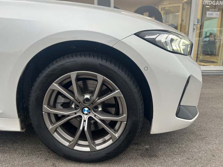 BMW 320e