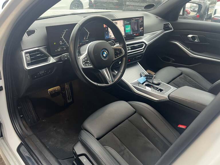 BMW 320e