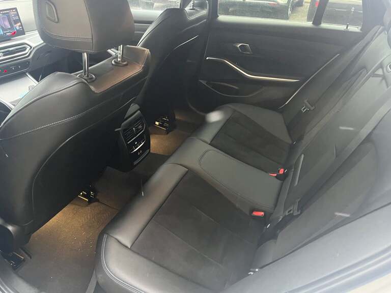BMW 320e