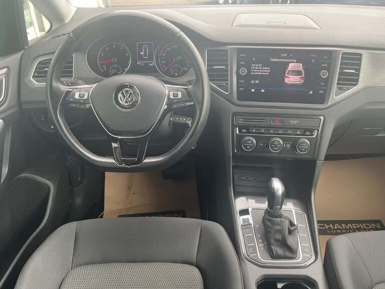 VW Golf Sportsvan