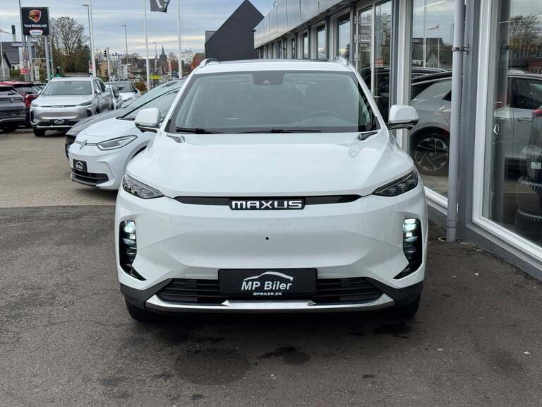 Maxus Euniq6