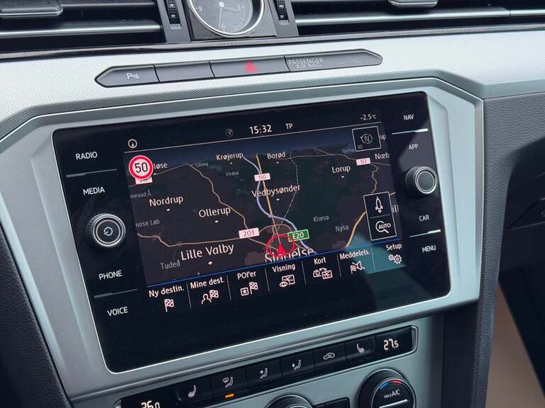 VW Passat