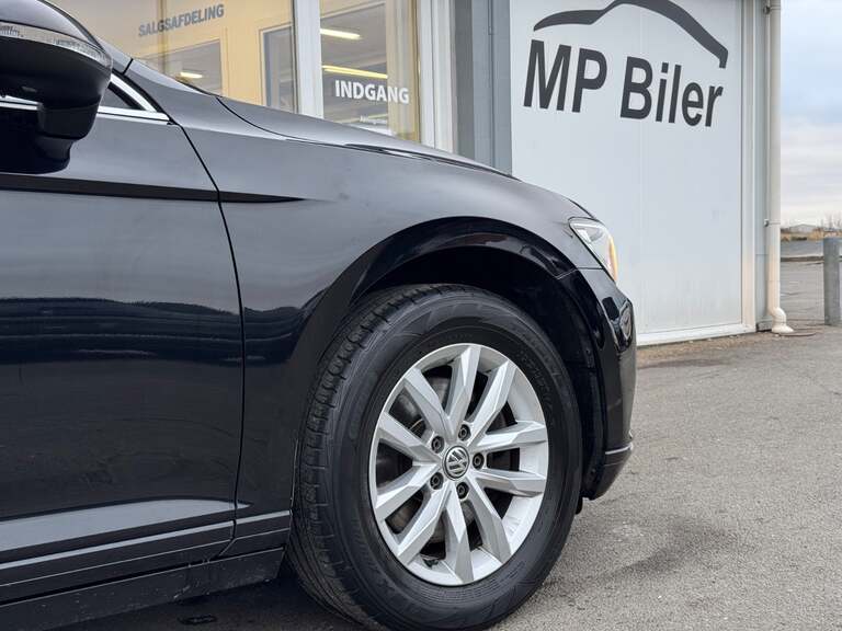 VW Passat