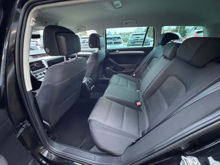 VW Passat