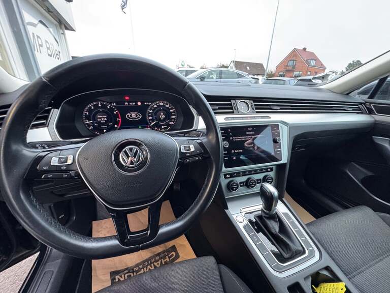 VW Passat