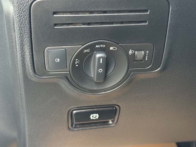 Mercedes Vito 114