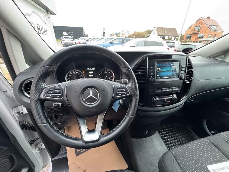 Mercedes Vito 114