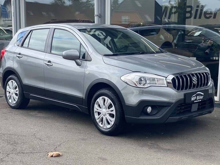 Suzuki S-Cross