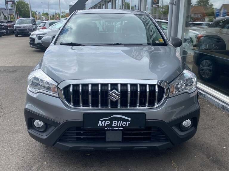 Suzuki S-Cross
