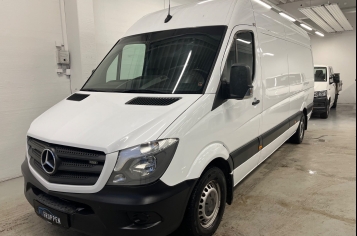 Mercedes Sprinter 319