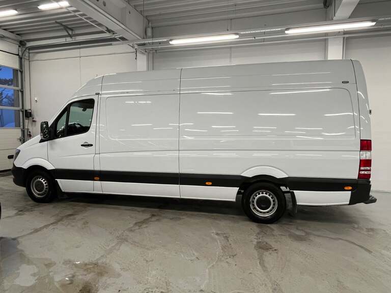 Mercedes Sprinter 319