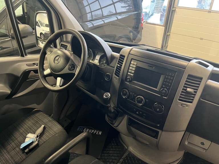 Mercedes Sprinter 319