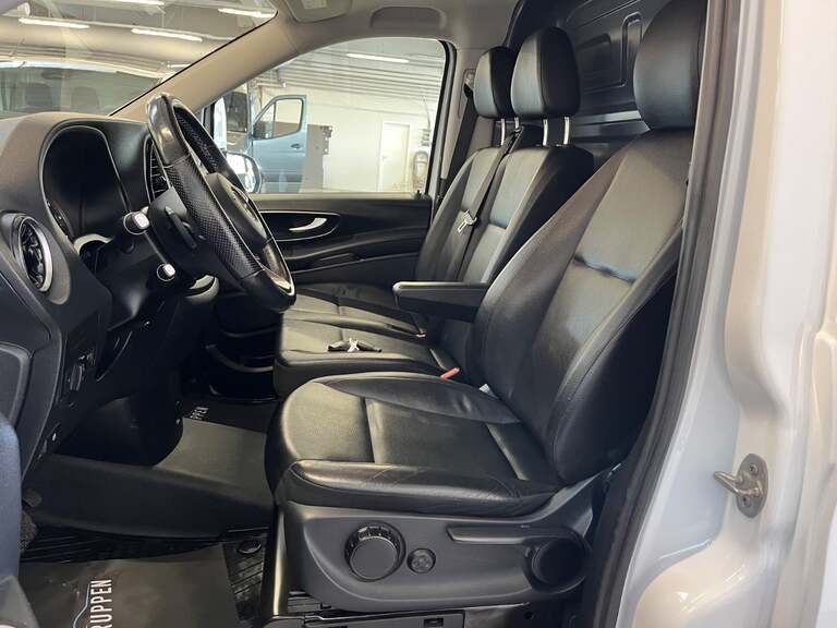 Mercedes Vito 114
