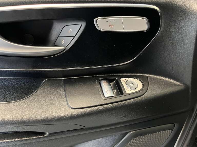 Mercedes Vito 114