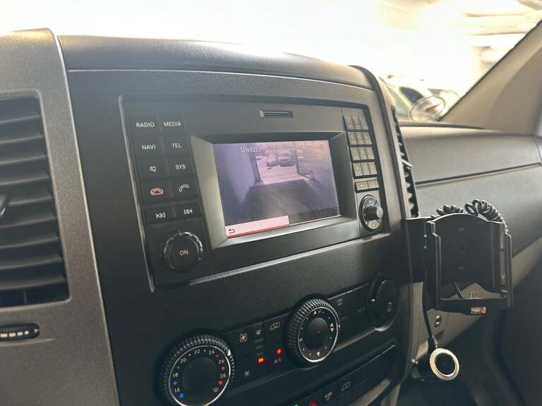 Mercedes Sprinter 319