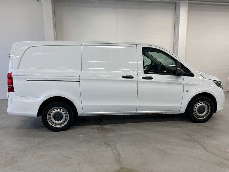 Mercedes Vito 114