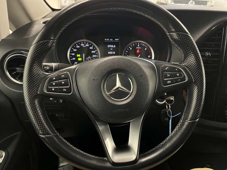 Mercedes Vito 114
