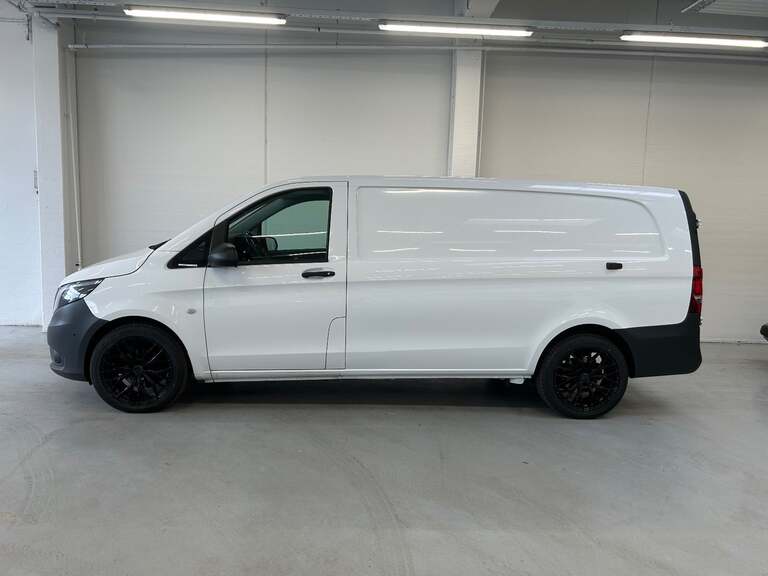 Mercedes Vito 114