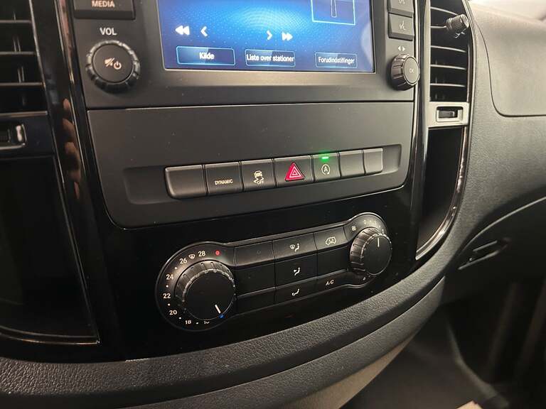 Mercedes Vito 114