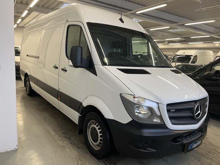 Mercedes Sprinter 319
