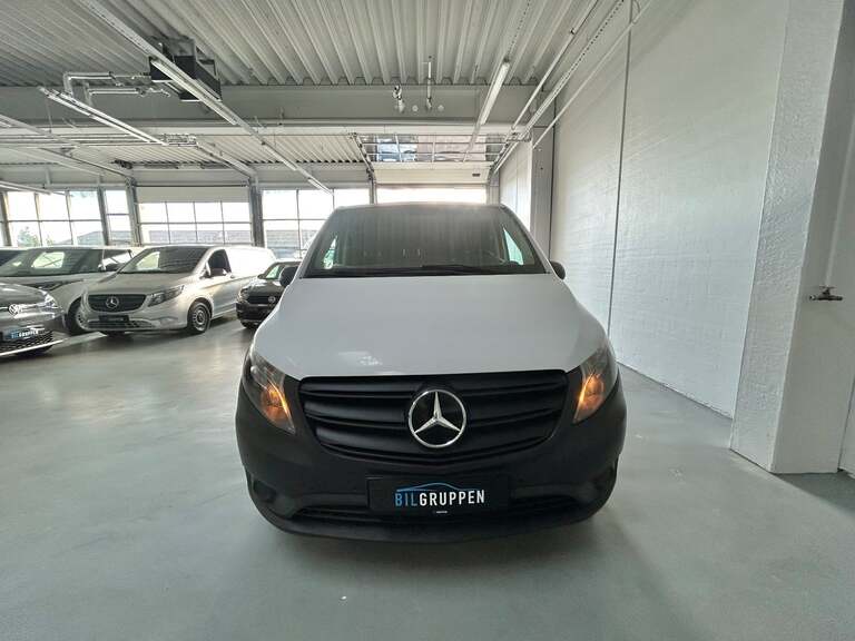 Mercedes Vito 114