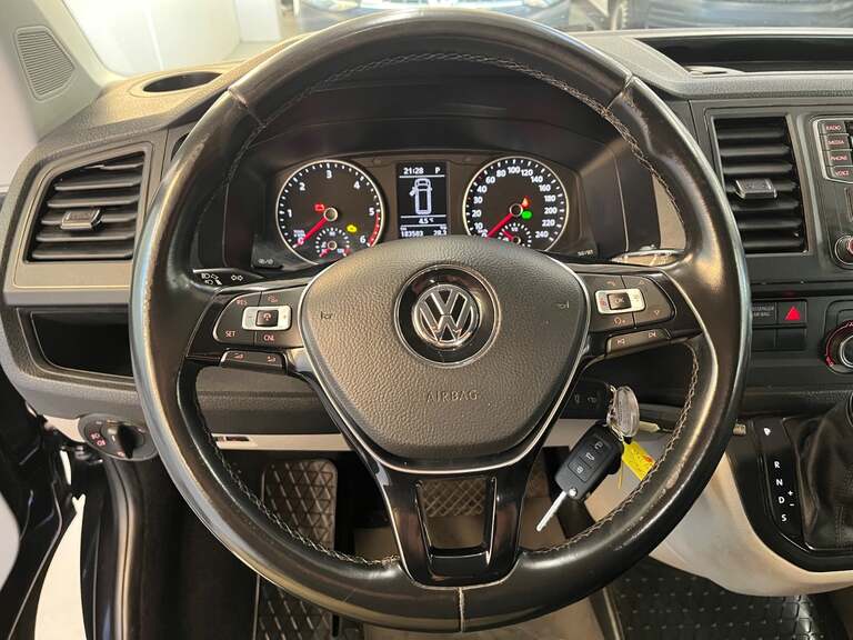 VW Transporter