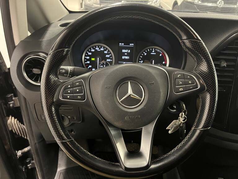 Mercedes Vito 114