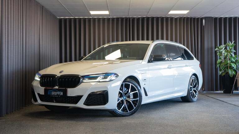BMW 530e