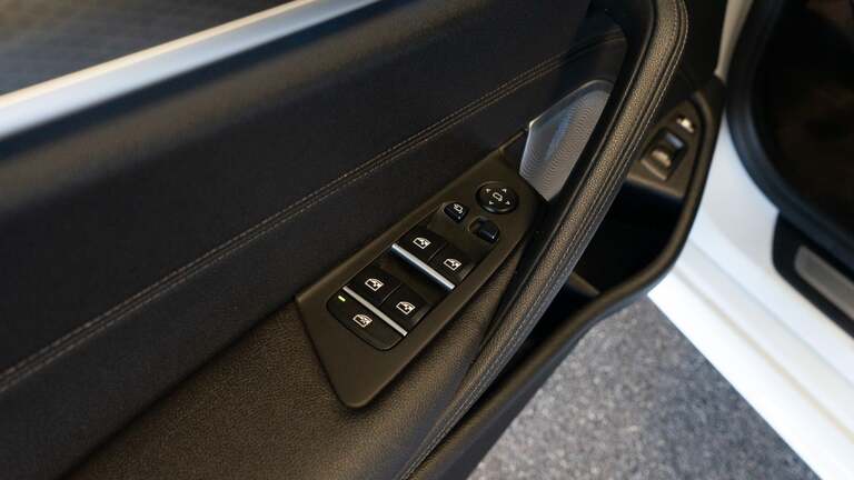 BMW 530e
